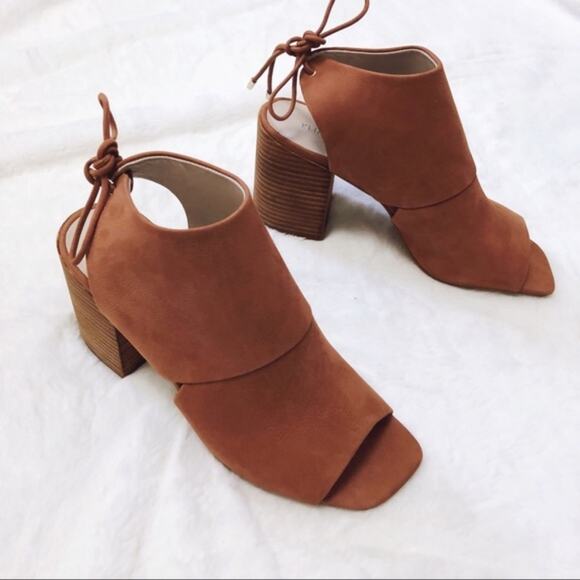 Kenneth Cole Katarina Tan Block Heel Open-Toe Sandals - Picture 5 of 7